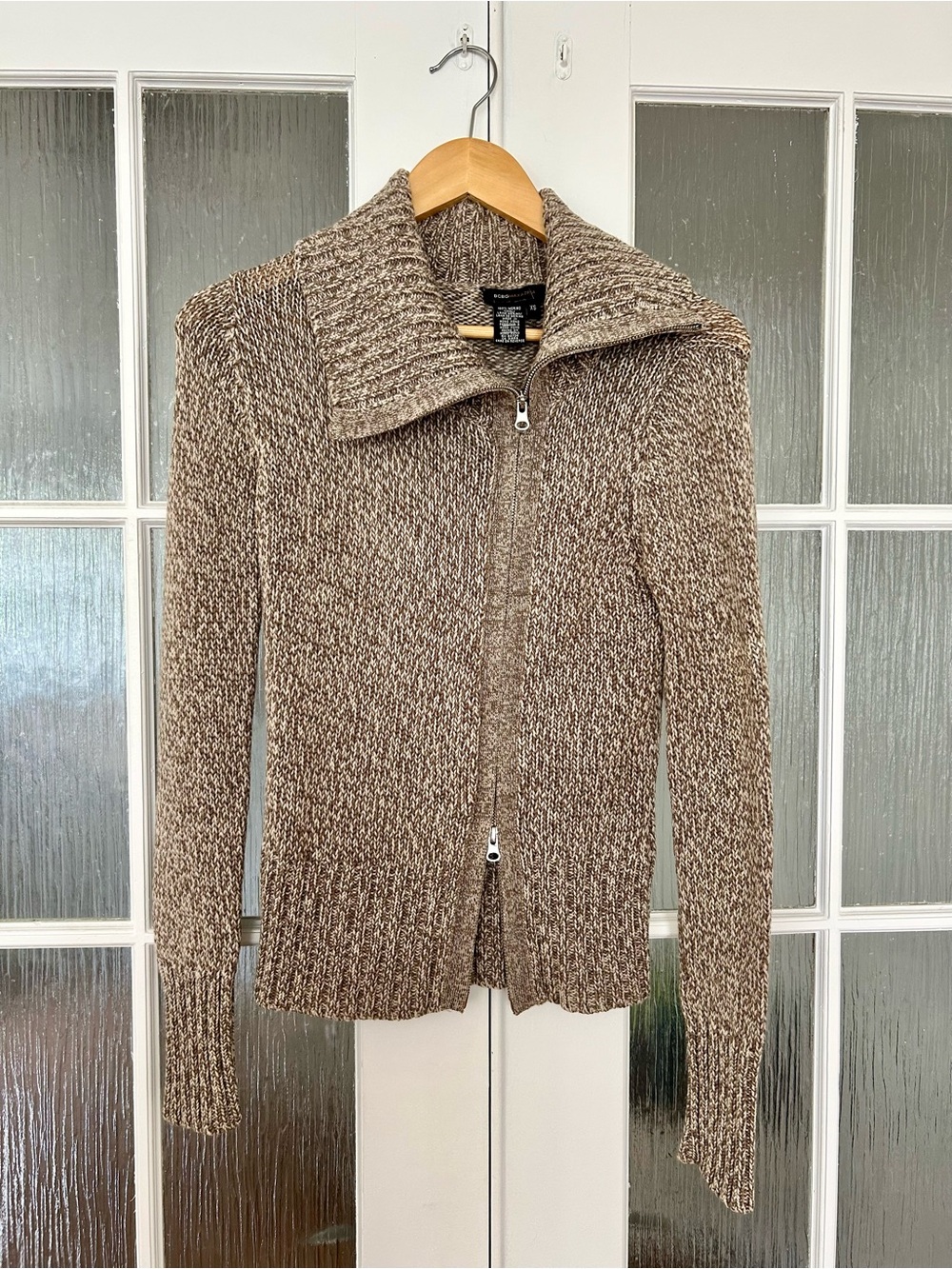 🤎 BCBGMaxAzria Taupe Knit Zip Cardigan